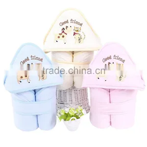 Fashion Animal Appilque 100 Cotton Baby Hooded Towel With Chenille thumbnail-1