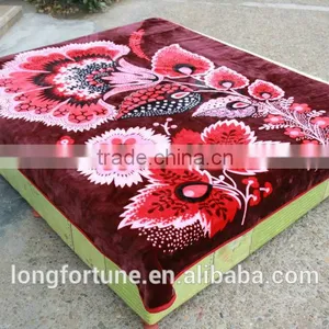 China Suppliers Quilt Blankets Rebel Wholesale 100% Polyester Knitted Cuddly Bear Blanket thumbnail-1