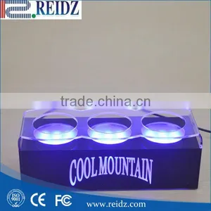 2016 Hot Customized Bottle Display Acrylic Step Shelves thumbnail-5