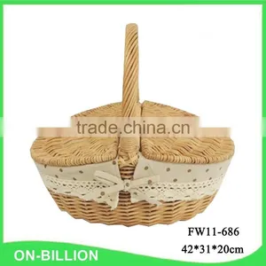 Woven Wicker Material Food Hamper With Foldable Lid thumbnail-2