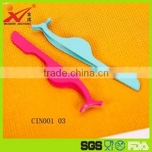 Colorful Rubber Plastic Material Multifunctional Eyebrow Tweezer Popular Used for Beauty Salon thumbnail-1