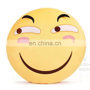 Stock Designs OEM&ODM Accepted Plush Emoji Pillows thumbnail-2