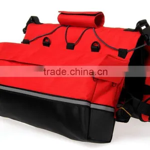High-end Eco-friendly 1680D Polyester Dog Saddle Backpack Bag, Pet Travel Bag thumbnail-4