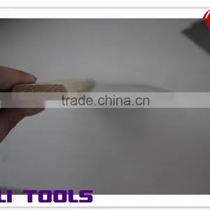 Carbon Steel Blade Scraper With Wooden Handle thumbnail-5