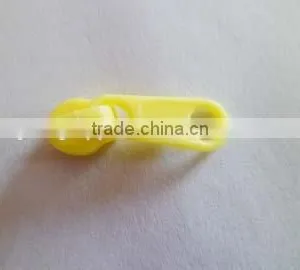 3# Plastic Nylon Zipper Plastic Slider Non Lock Slider Canvas Bag Slider Electrostatic Prevention Slider thumbnail-4