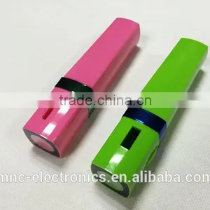 2016 New Model Led Flash Light Custom Logo Printing 2000mAh, 2200mAh, 2600mAh Stylish Power Bank Charger thumbnail-3
