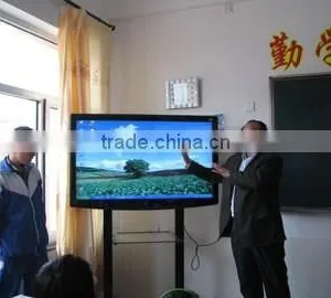 52 Inch Indoor Windows System Touch Screen LCD Advertising Player thumbnail-1