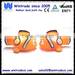 LED Disco Light up Clown Fish Bath Toy With Light thumbnail-1