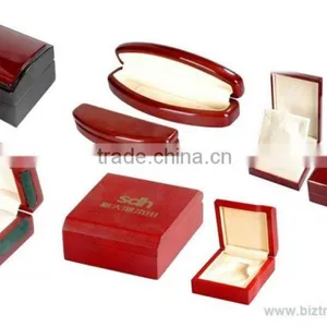 Custom Red Jewellery Box thumbnail-1