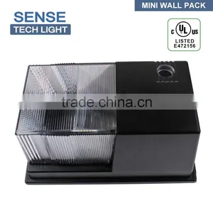 2016 UL Listed Balck IP54 20w Mini Wall Pack Light for Door Use thumbnail-1