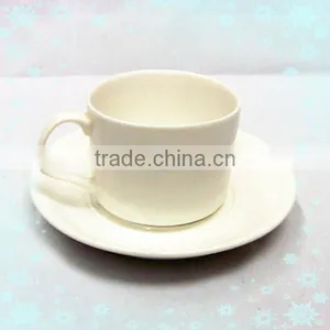 Plain Reinforced Porcelain Ceramic Coffee Cup Mug With Saucer thumbnail-1