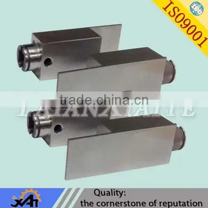 Customized Forged Junction Bolt for Fasteners thumbnail-1