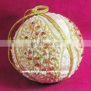 Christmas Hanging Ball Tree Decoration thumbnail-1