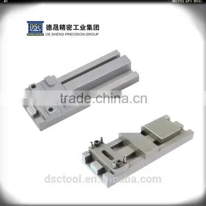 Professional High Precision Mold Part Z4 Latch Locks thumbnail-1