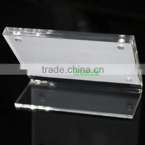 Acrylic Photo Stands thumbnail-3