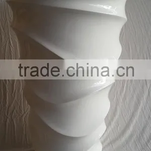 Luxury Decorative Lacquerware Vase in Fiberglass, Waving Design in White Lacquerware thumbnail-1