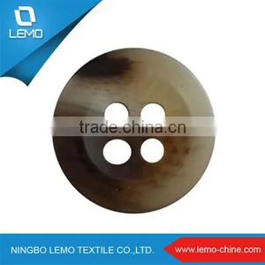 Good Quality 10mm-16mm Outer Diameter 4-hole Button thumbnail-1