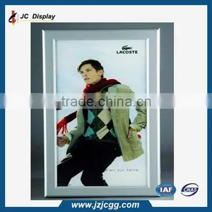 Aluminum 30mm Mitred Corner 4x6 Wall Golden Photo Frame thumbnail-1