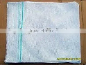 Zipper Mesh Laundry Bag thumbnail-1
