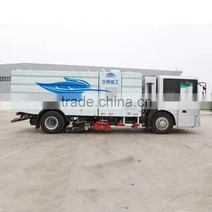 YUTONG Plain Coloured Green Big Energy-efficient Road Washer Trucks thumbnail-1
