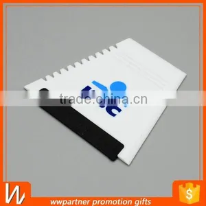 Custom Irregular Plastic Ice Scraper With Rubber Blade thumbnail-1