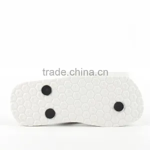 New Fashion Non-slip Boy EVA Flip Flops Kids Beach Slippers thumbnail-5
