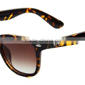 FDA CE Polar Eagle Polarized Sunglasses Test Picture Cat. 3 Polarized Sunglasses Italy Design UV400 Polarized Sunglasses thumbnail-4