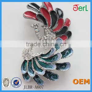 Korean Elegant Crystal Rhinestone Wedding Peacock Brooch thumbnail-3