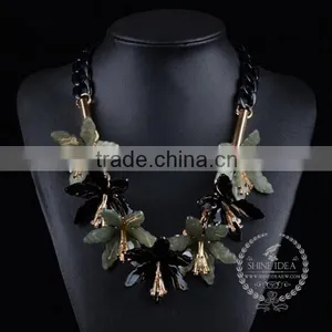 High Quality Vintage Style Flower Chunky Statement Necklace Tin Alloy Fashion Women Pendant Necklace 6390080 thumbnail-1