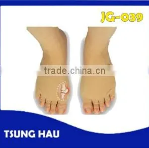Elastic and Soft Five Toe Bunion Protector thumbnail-1