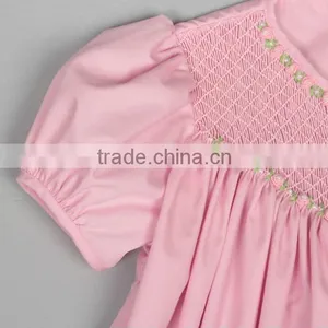Baby Cotton Frocks Designs Pink Puff Sleeve Fashion Girls Summer Smocked Dress thumbnail-3