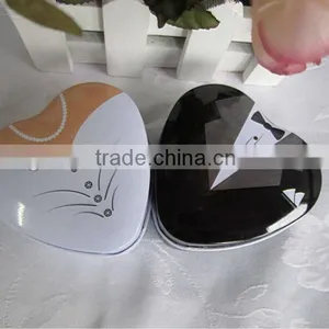 Heart Shape Favors Candy Chocolate Tin Box With Embossing Lid thumbnail-1