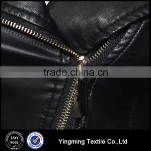 Wholesale Women's Fashion PU Leather Black Jacket thumbnail-4