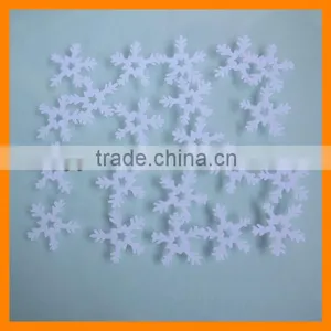 Christmas Snowflake Confetti thumbnail-1