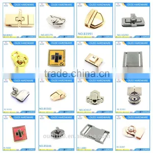 Eco-friendly Light Gold Triangle Bag Clip Lock Turn Lock Twist Lock for Bag thumbnail-5
