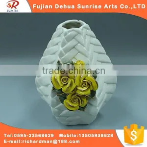 Chinese Handmade Porcelain Craft Vase thumbnail-1