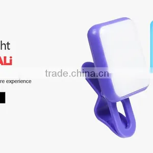 2016 Trending Products LED Selfie Flash Light For Mobile Phone thumbnail-2