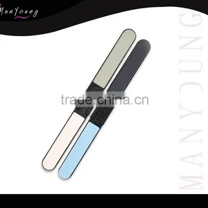 Nail Buffer With Plastic Handle thumbnail-1