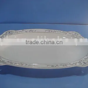 Elegant Ceramic Dish thumbnail-1