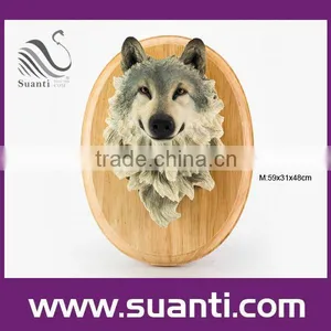 Wolf Head Polyresin Statue thumbnail-1