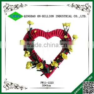 Hand Weaving Heart Shaped Decorative Wicker Garland thumbnail-1