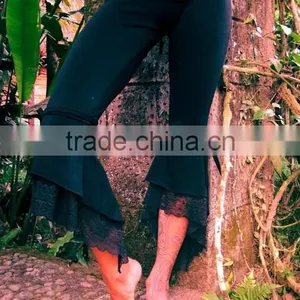 Boutique Wholesale Young Ladies Clothing Fashion Woman Capri Ruffle Pants Soft Cotton Casual Capris Pants thumbnail-2