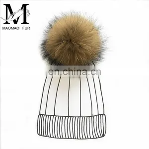 Top Quality Large and Fluffy Large Pompoms / Real Racoon Fur Pompoms thumbnail-6