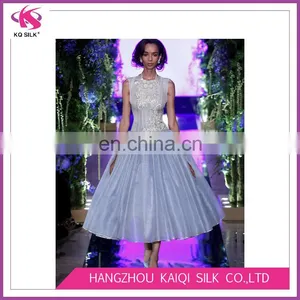China Suppliers Solid Color Satin Organza Roll 100% Silk Fabric Textured Wedding Dress Fabrics thumbnail-1