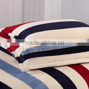Chinese Best Selling 4pcs Twill Fabric Red and Black Stripe Print Full Duvet Cover Set Stripe Print Bedding Set thumbnail-4