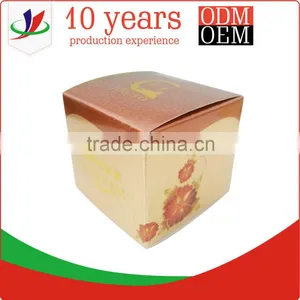 Cosmetic Cream Sample Packaging thumbnail-1