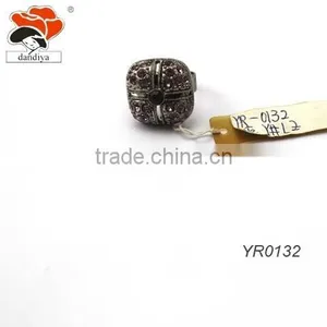 Square Pearl Rhinestone Alloy Ring Wholesale thumbnail-1