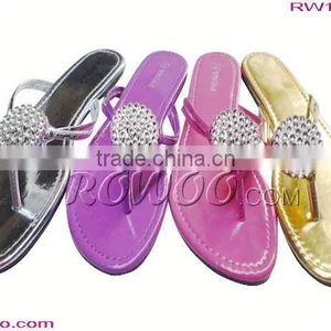 Flat Sandals for Ladies Pictures thumbnail-1