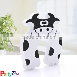 New Design Multi Color Child Safety Door Clamp Door Stopper thumbnail-4