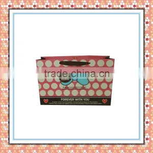 China Supplier Butterfly Gift Paper Bag thumbnail-3